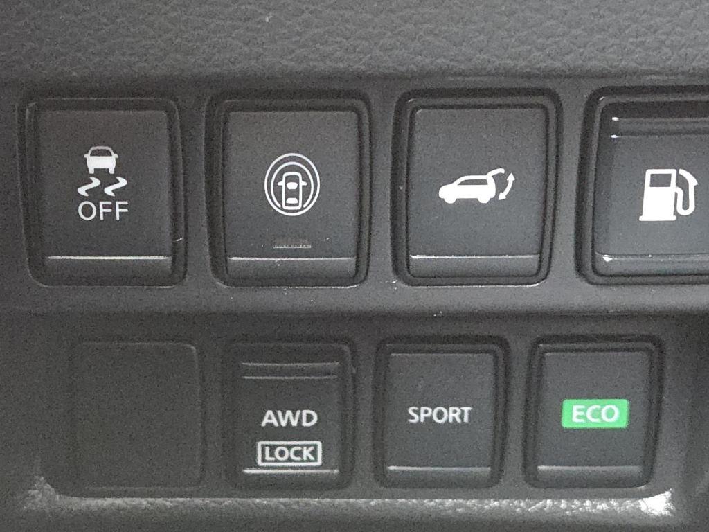 used 2020 Nissan Rogue car, priced at $14,995