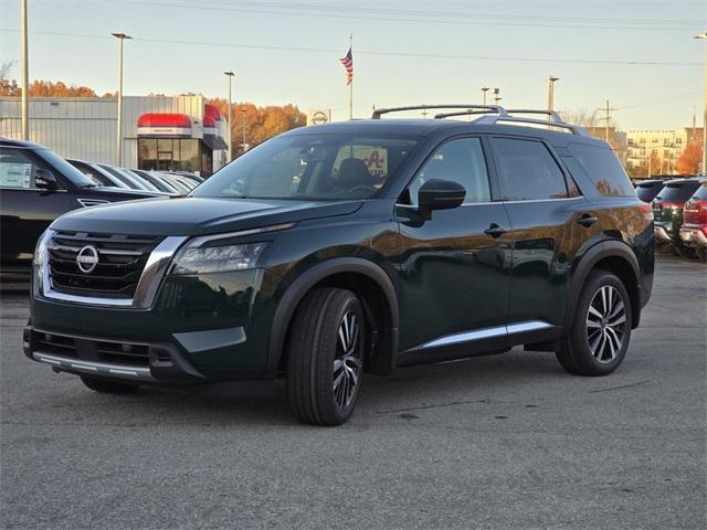 new 2025 Nissan Pathfinder car, priced at $54,605