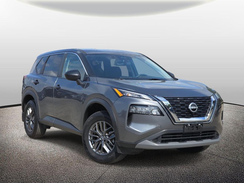 used 2022 Nissan Rogue car, priced at $23,800