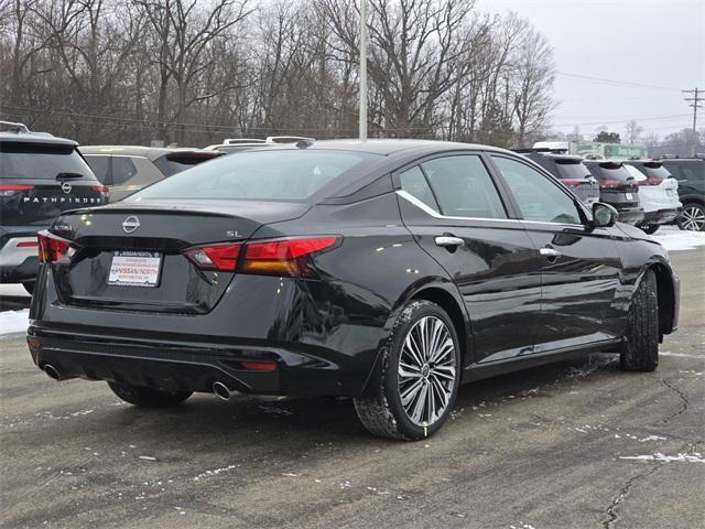 new 2025 Nissan Altima car, priced at $33,206