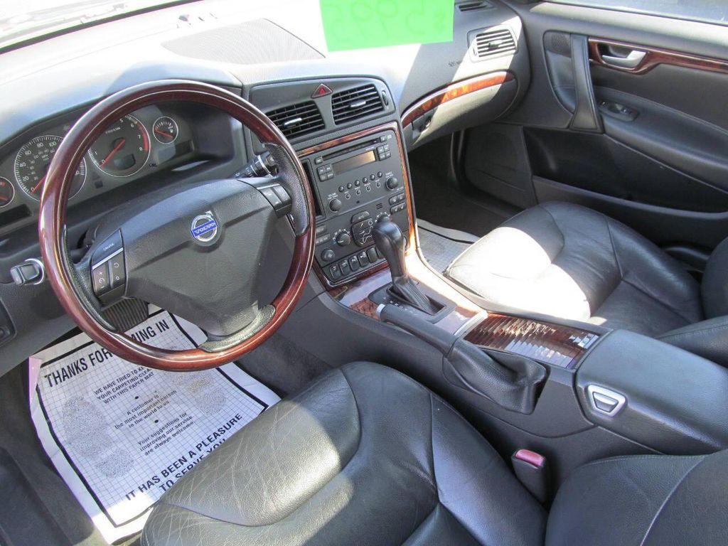 used 2007 Volvo S60 car, priced at $5,995