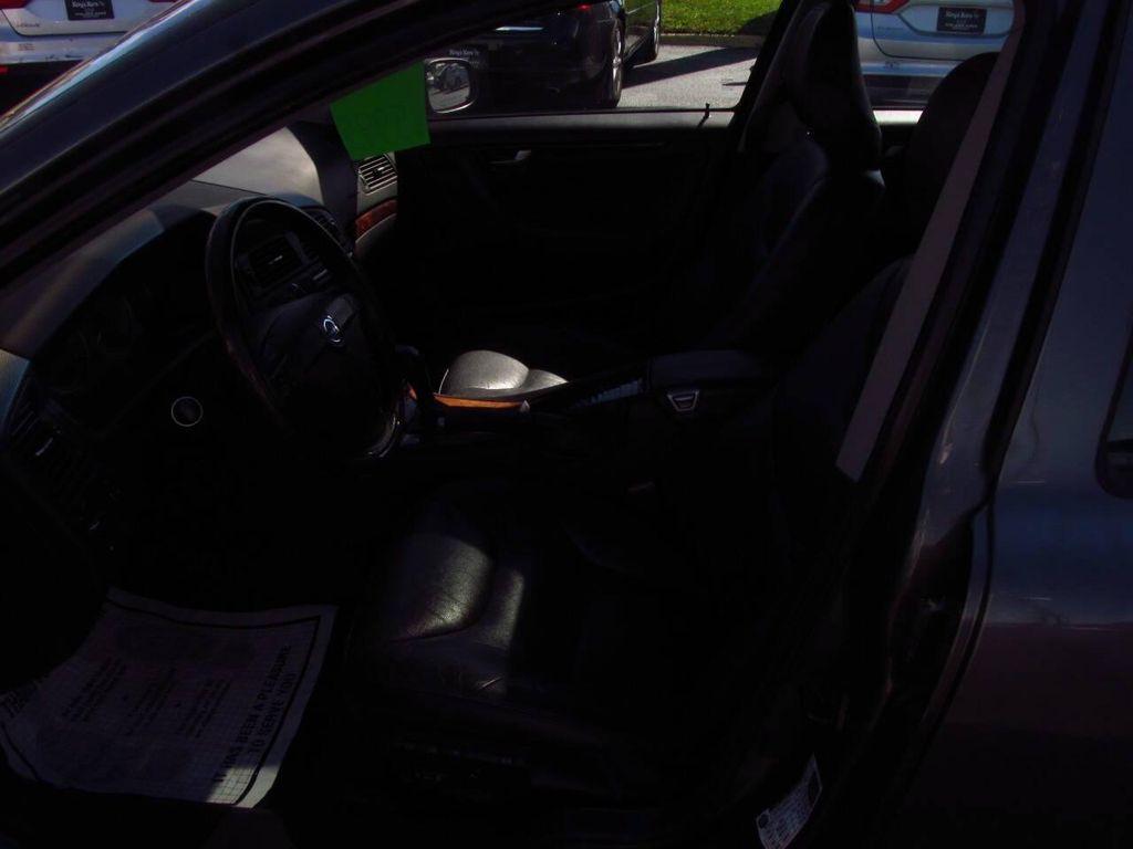 used 2007 Volvo S60 car, priced at $5,995