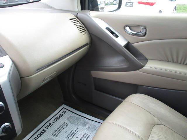 used 2010 Nissan Murano car, priced at $5,995