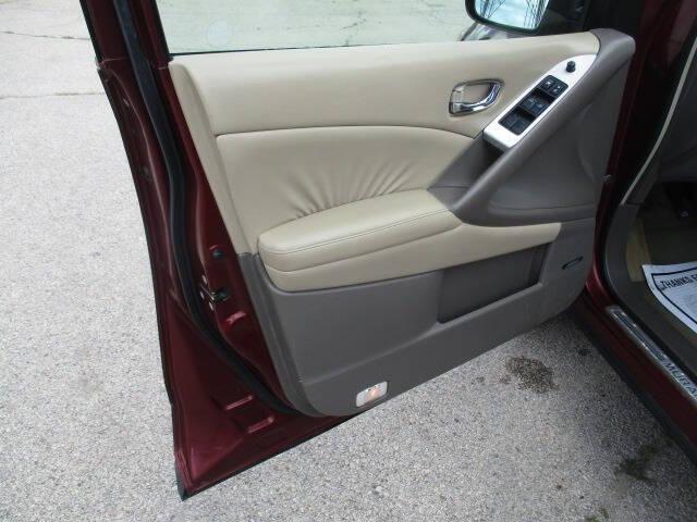 used 2010 Nissan Murano car, priced at $5,995
