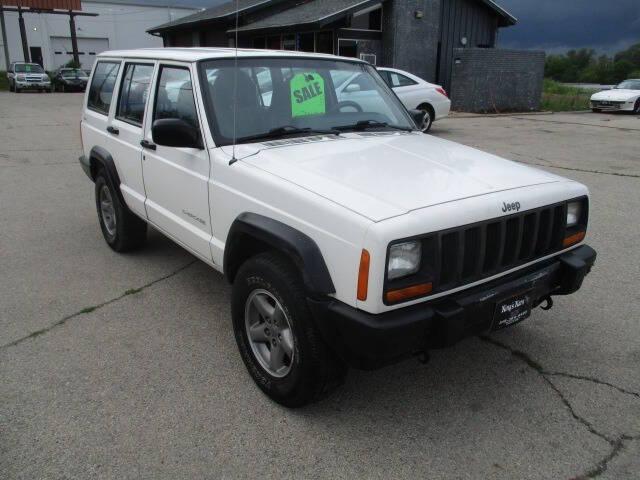 used 1997 Jeep Cherokee car, priced at $3,495