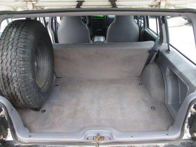 used 1997 Jeep Cherokee car, priced at $3,495