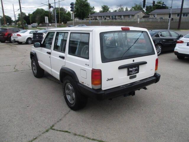 used 1997 Jeep Cherokee car, priced at $3,495