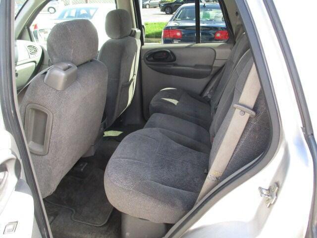 used 2004 Chevrolet TrailBlazer car