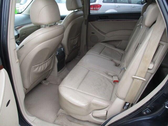 used 2007 Hyundai Veracruz car, priced at $5,495