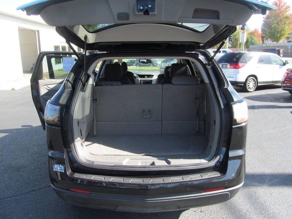 used 2013 Chevrolet Traverse car, priced at $5,995
