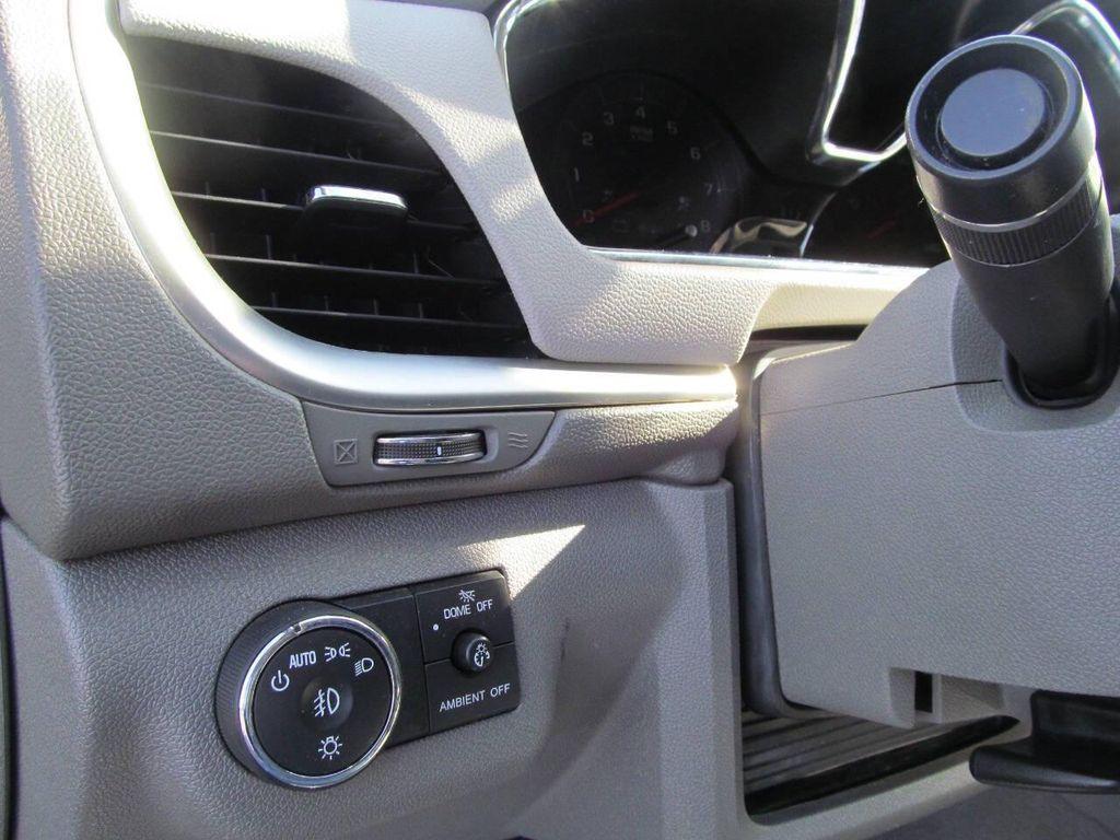 used 2013 Chevrolet Traverse car, priced at $5,995