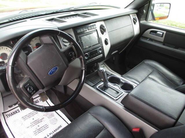 used 2013 Ford Expedition EL car, priced at $7,995