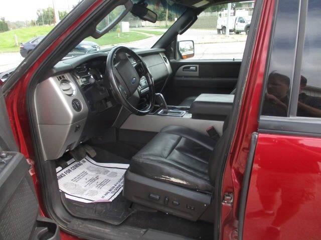 used 2013 Ford Expedition EL car, priced at $7,995