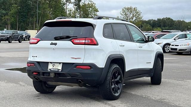 used 2018 Jeep Cherokee car, priced at $16,475