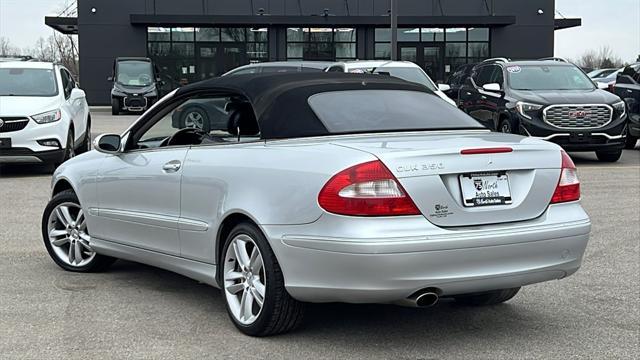 used 2006 Mercedes-Benz CLK-Class car, priced at $9,975