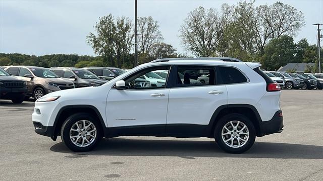 used 2014 Jeep Cherokee car, priced at $9,575