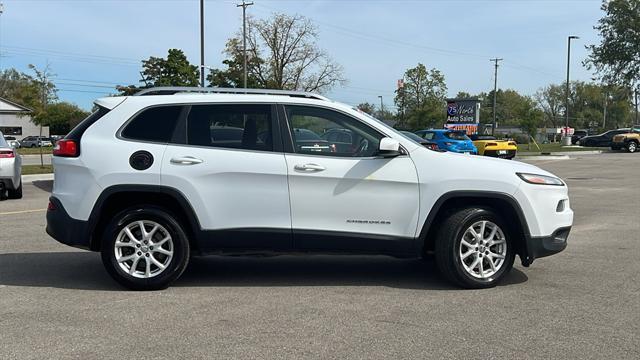 used 2014 Jeep Cherokee car, priced at $9,575