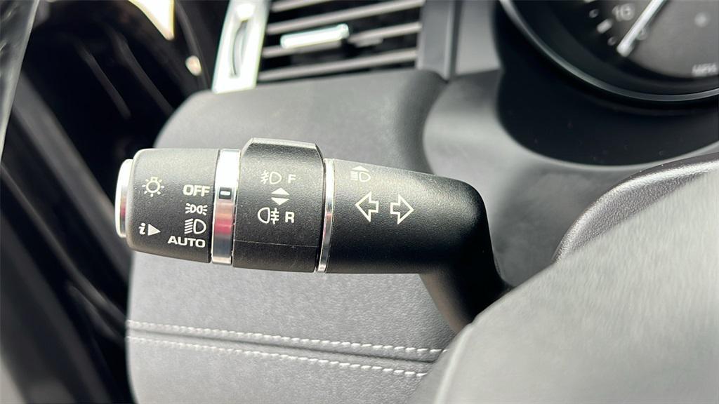 used 2016 Land Rover Range Rover Evoque car, priced at $17,275