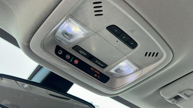 used 2021 Chevrolet Traverse car, priced at $28,975