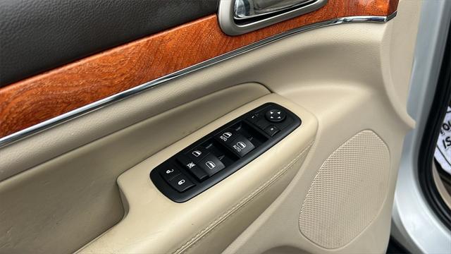 used 2012 Jeep Grand Cherokee car, priced at $7,975