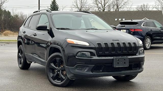 used 2018 Jeep Cherokee car, priced at $13,975