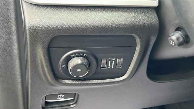 used 2022 Jeep Grand Cherokee L car