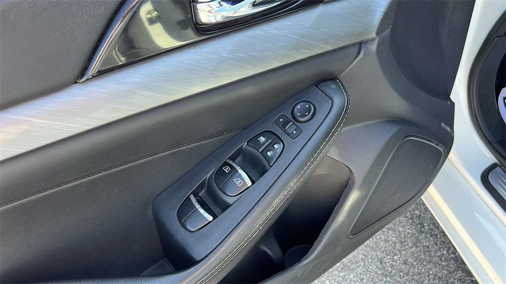 used 2018 Nissan Maxima car, priced at $15,075