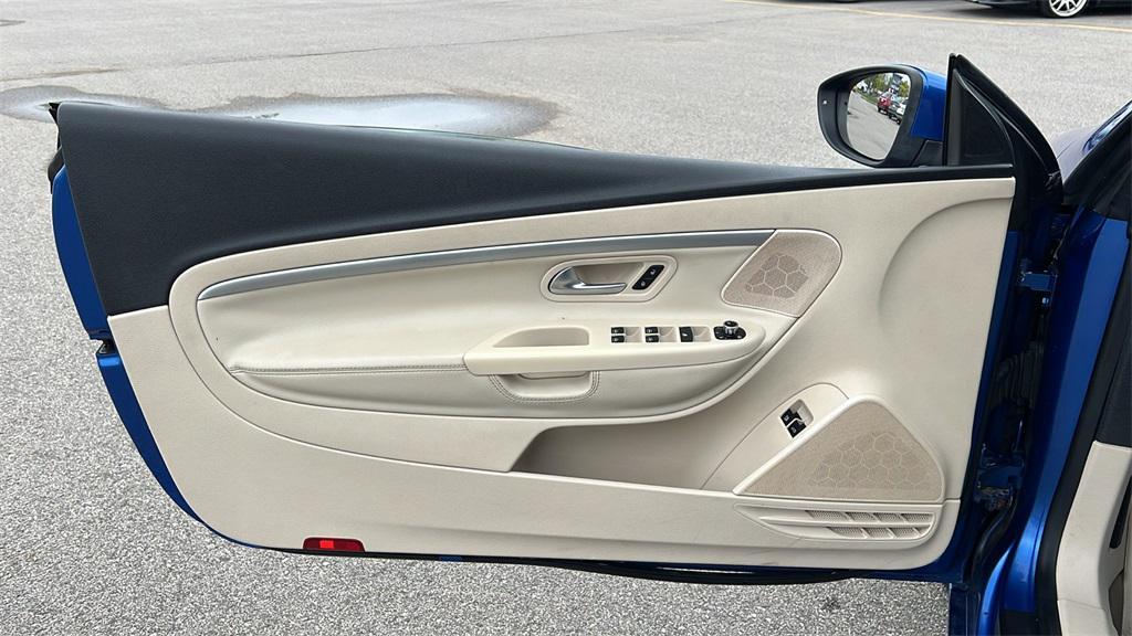 used 2012 Volkswagen Eos car, priced at $7,175