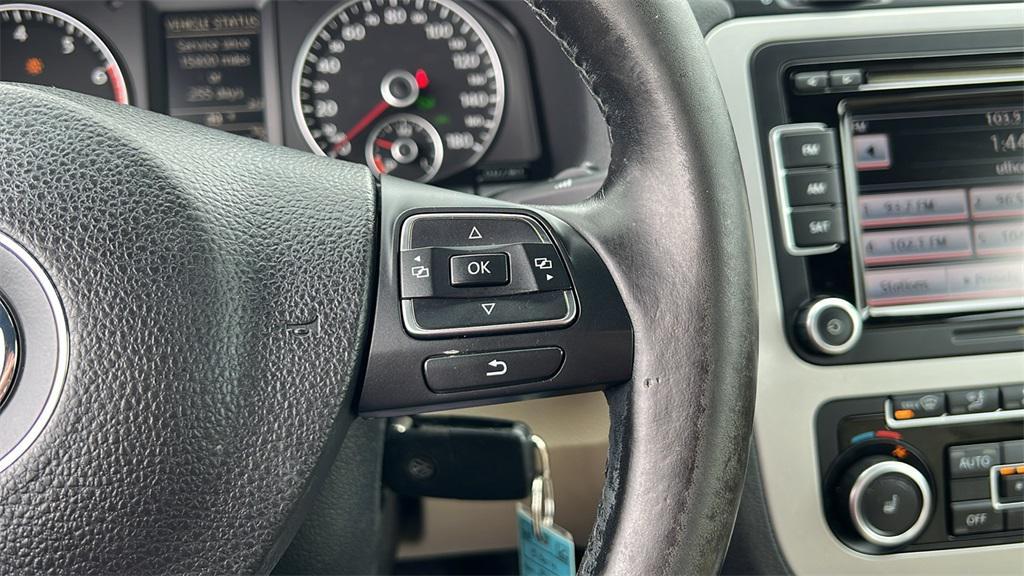 used 2012 Volkswagen Eos car, priced at $7,175