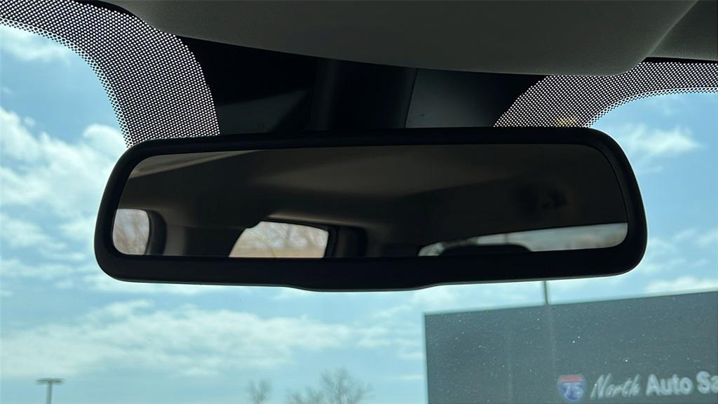 used 2018 Ram 1500 car, priced at $16,475