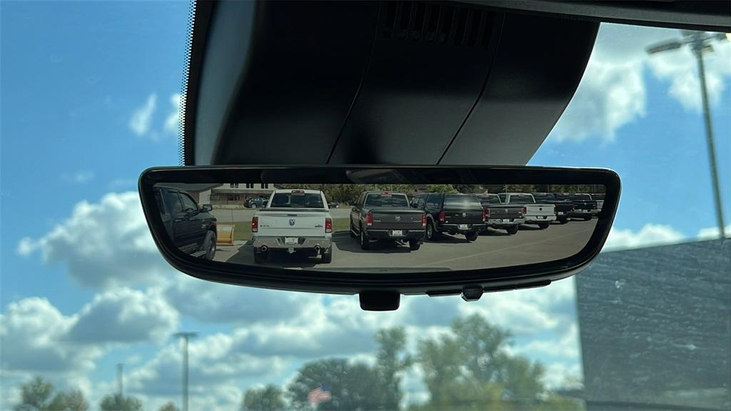 used 2022 GMC Sierra 1500 car, priced at $47,975