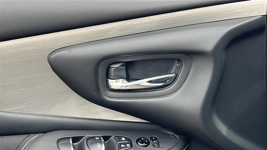 used 2016 Nissan Murano car, priced at $11,575