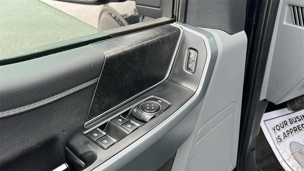 used 2021 Ford F-150 car, priced at $24,175