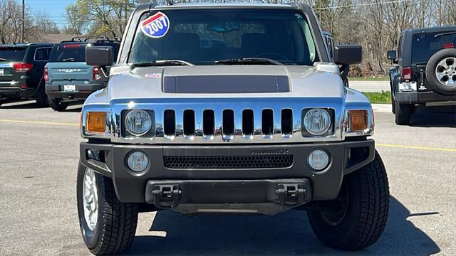 used 2007 Hummer H3 car, priced at $9,975