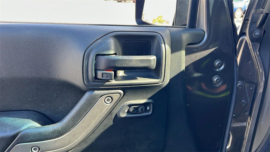 used 2017 Jeep Wrangler Unlimited car, priced at $20,275