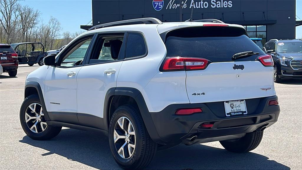 used 2016 Jeep Cherokee car, priced at $11,975
