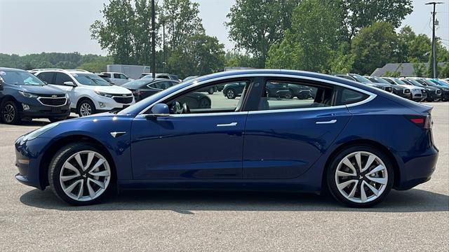 used 2018 Tesla Model 3 car