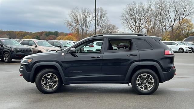 used 2019 Jeep Cherokee car, priced at $15,775