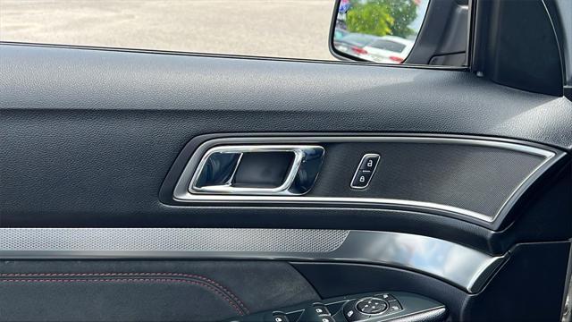 used 2019 Ford Explorer car