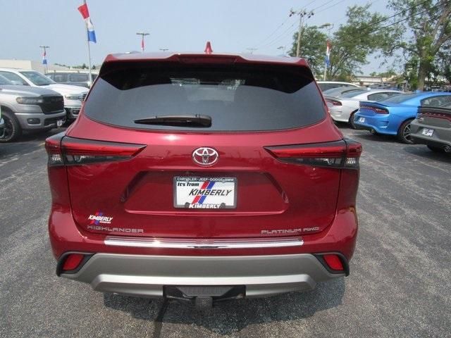 used 2021 Toyota Highlander car, priced at $37,607