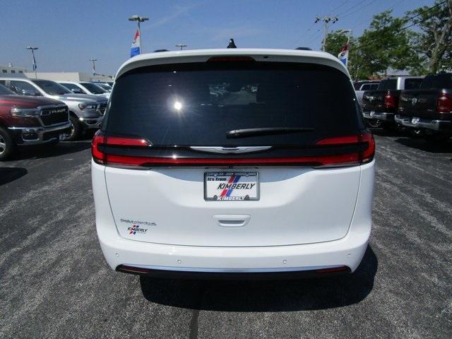 new 2024 Chrysler Pacifica car, priced at $48,035