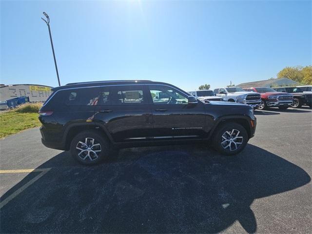 new 2024 Jeep Grand Cherokee L car, priced at $51,455