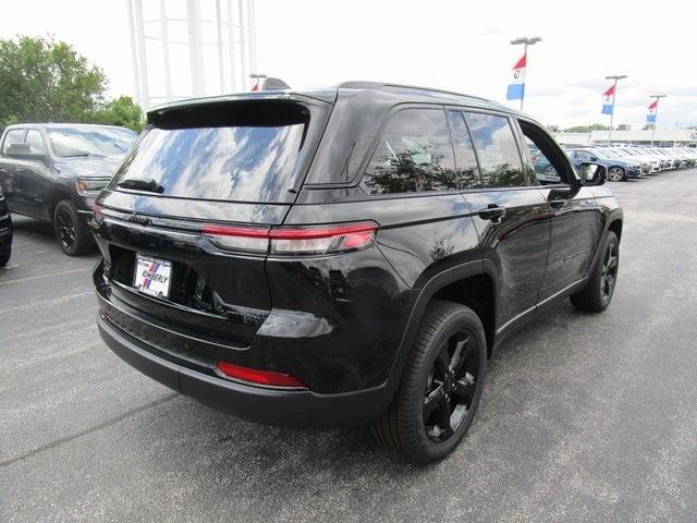 new 2024 Jeep Grand Cherokee car, priced at $47,295