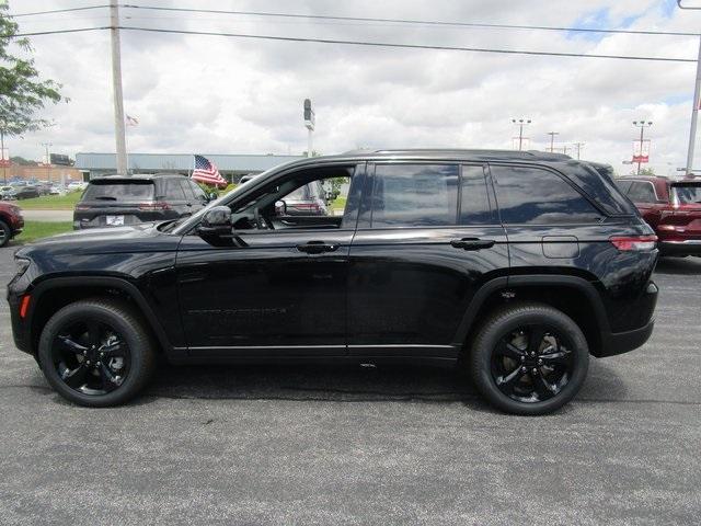 new 2024 Jeep Grand Cherokee car, priced at $47,295