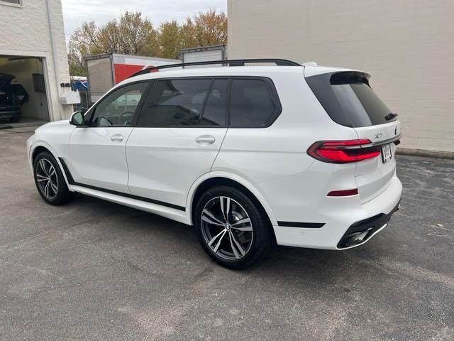 new 2025 BMW X7 car, priced at $97,550