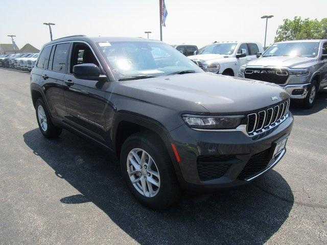 new 2024 Jeep Grand Cherokee car, priced at $39,970