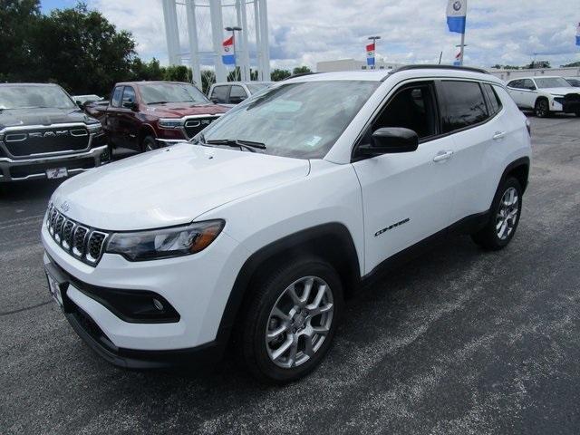 new 2024 Jeep Compass car, priced at $31,765