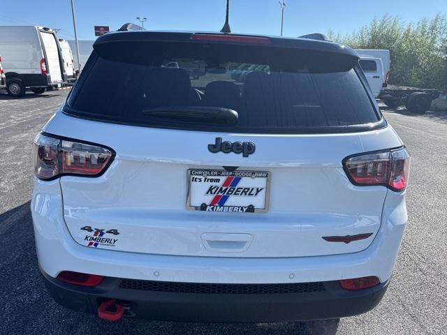 new 2026 Jeep Compass car, priced at $33,390