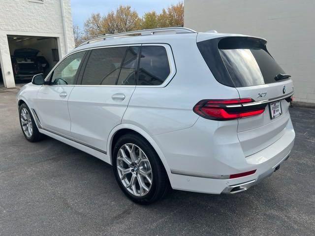 new 2025 BMW X7 car, priced at $93,805