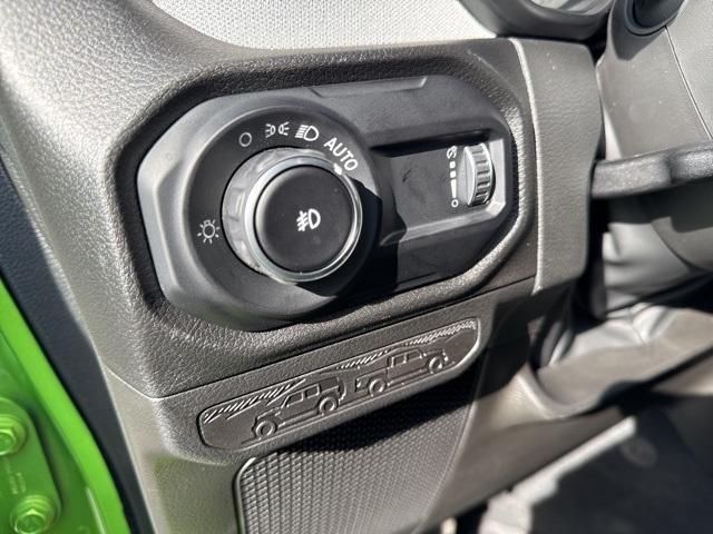 new 2025 Jeep Wrangler car, priced at $43,250
